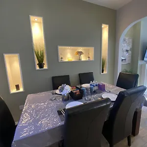 2br Cozy Duplex Belfast